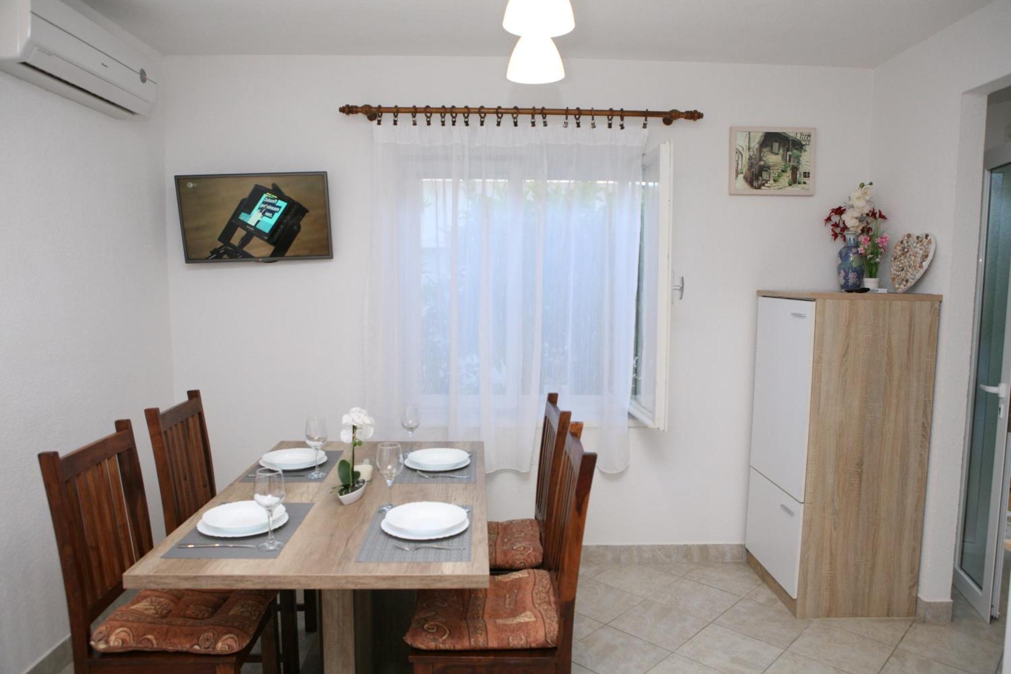 Apartments Old Town โตรกีร์ ภายนอก รูปภาพ